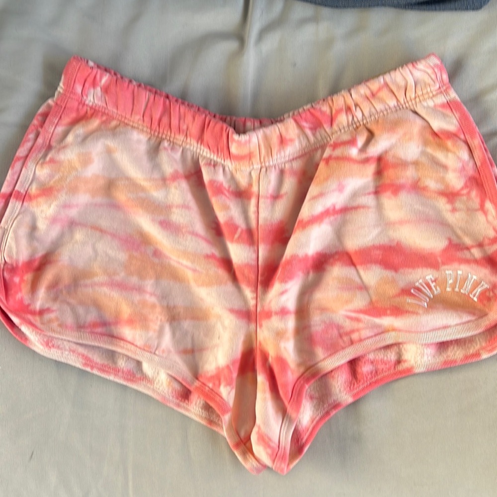 Pink Victoria’s Secret